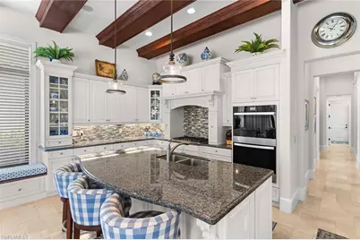 2234 Aberdeen Ct, Naples, FL 34105 - Photo 7