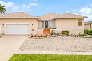 851 Perrine Ct, Marco Island, FL 34145 - Photo 15