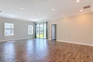 8792 Cascade Price Cir, North Fort Myers, FL 33917 - Photo 11