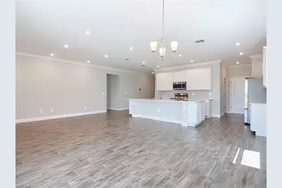 8792 Cascade Price Cir, North Fort Myers, FL 33917 - Photo 5
