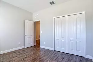 8792 Cascade Price Cir, North Fort Myers, FL 33917 - Photo 27
