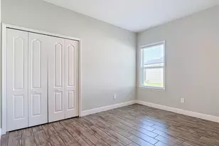 8792 Cascade Price Cir, North Fort Myers, FL 33917 - Photo 25