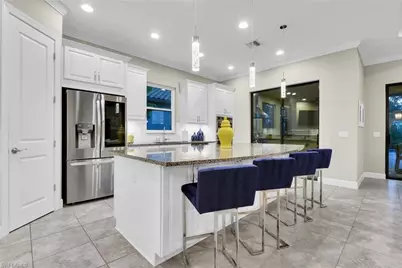9630 Campanile Cir, Naples, FL 34114 - Photo 9