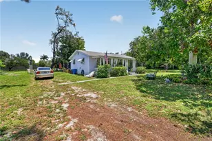 9044 Somerset Ln, Bonita Springs, FL 34135 - Photo 5