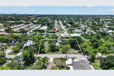 9044 Somerset Ln, Bonita Springs, FL 34135 - Photo 1
