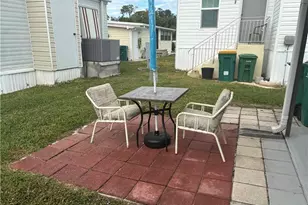 10 Jade Dr, Naples, FL 34114 - Photo 5