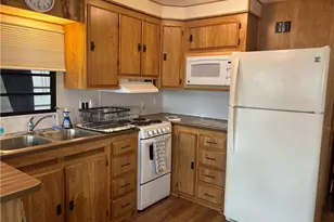10 Jade Dr, Naples, FL 34114 - Photo 13