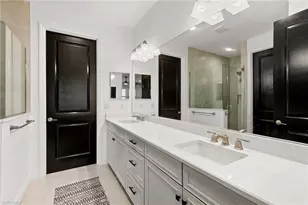2567 Seychelles Dr, Naples, FL 34112 - Photo 11