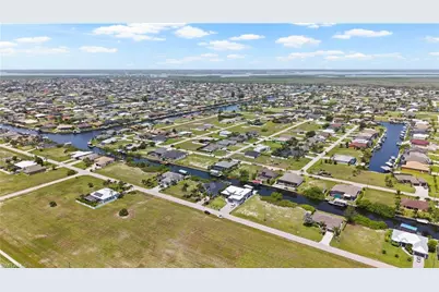 506 NW 32nd Pl, Cape Coral, FL 33993 - Photo 45