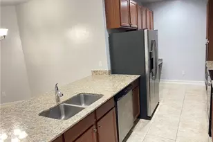 7818 Bristol Cir, Naples, FL 34120 - Photo 3