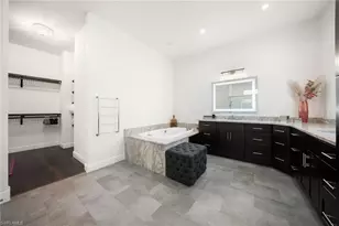 25526 Busy Bee Dr, Bonita Springs, FL 34135 - Photo 27