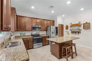 10100 Tin Maple Dr, Estero, FL 33928 - Photo 7