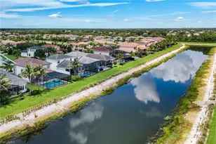 4500 Aurora St, Naples, FL 34119 - Photo 37