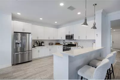4500 Aurora St, Naples, FL 34119 - Photo 11