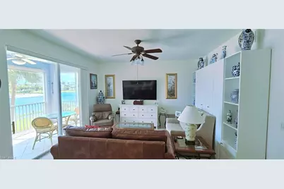 16615 Lake Circle Dr #427, Fort Myers, FL 33908 - Photo 11