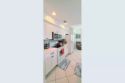 16615 Lake Circle Dr #427, Fort Myers, FL 33908 - Photo 13