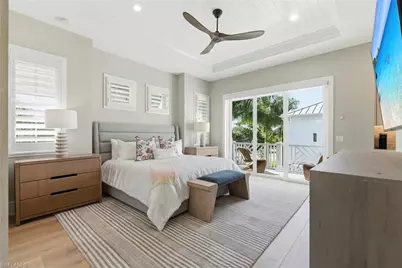 888 10th Ave S, Naples, FL 34102 - Photo 21