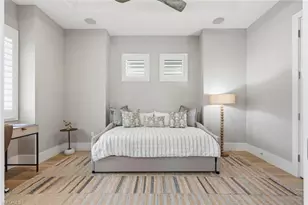 888 10th Ave S, Naples, FL 34102 - Photo 17