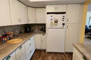 109 Georgetown Blvd, Naples, FL 34112 - Photo 11