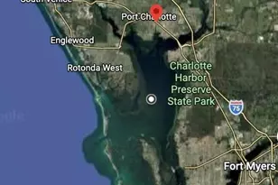 325 Glancy Ln NE, Port Charlotte, FL 33952 - Photo 5