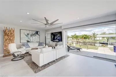 5204 Tower Dr, Cape Coral, FL 33904 - Photo 11