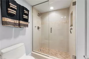 4401 Gulf Shore Blvd N, Naples, FL 34103 - Photo 25