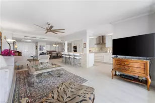 4401 Gulf Shore Blvd N, Naples, FL 34103 - Photo 11