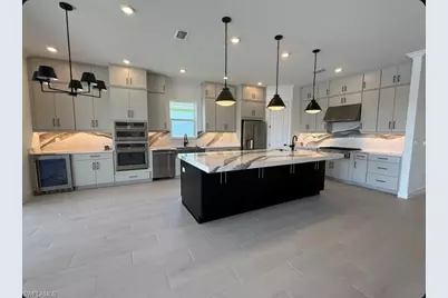 18334 Terracina Dr, Fort Myers, FL 33913 - Photo 3