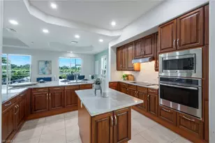 558 Avellino Isles Cir, Naples, FL 34119 - Photo 13