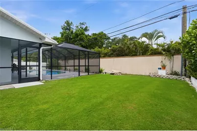 2200 Jasper Ave, Fort Myers, FL 33907 - Photo 41