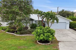 2200 Jasper Ave, Fort Myers, FL 33907 - Photo 1