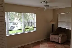 517 96th Ave N, Naples, FL 34108 - Photo 5