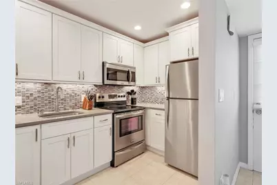 750 Mooring Line Dr #203, Naples, FL 34102 - Photo 9