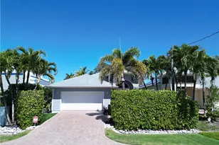 3005 Coco Ave, Naples, FL 34112 - Photo 3