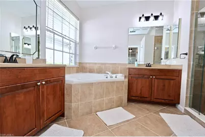 15578 Vallecas Ln, Naples, FL 34110 - Photo 15