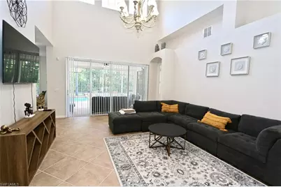 15578 Vallecas Ln, Naples, FL 34110 - Photo 9