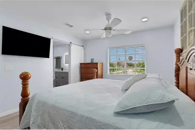 4075 24th Ave NE, Naples, FL 34120 - Photo 9