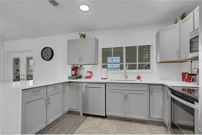 4075 24th Ave NE, Naples, FL 34120 - Photo 7
