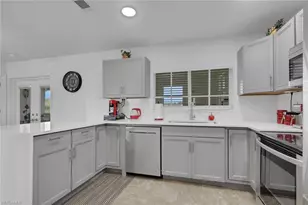 4075 24th Ave NE, Naples, FL 34120 - Photo 7