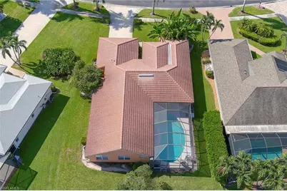 1951 Terrazzo Ln, Naples, FL 34104 - Photo 37