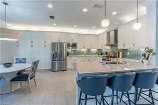 4347 Aurora St, Naples, FL 34119 - Photo 5