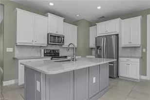 28358 Captiva Shell Loop, Bonita Springs, FL 34135 - Photo 17