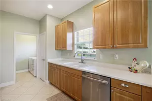 5600 Chelsey Ln, Fort Myers, FL 33912 - Photo 5