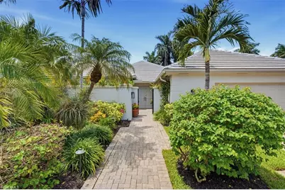512 Turtle Hatch Rd, Naples, FL 34103 - Photo 3