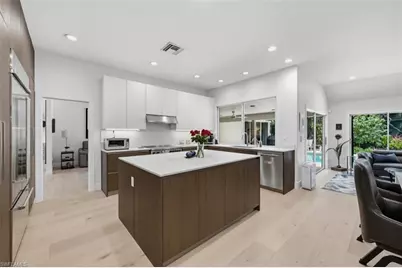 512 Turtle Hatch Rd, Naples, FL 34103 - Photo 7