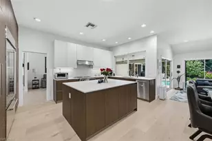 512 Turtle Hatch Rd, Naples, FL 34103 - Photo 7