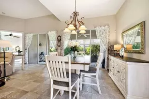 2314 Heydon Cir W, Naples, FL 34120 - Photo 15
