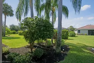 2314 Heydon Cir W, Naples, FL 34120 - Photo 35