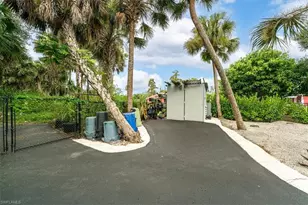 328 16th Ave NW, Naples, FL 34120 - Photo 45