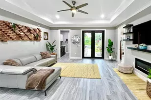 328 16th Ave NW, Naples, FL 34120 - Photo 11